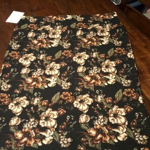 Lularoe Cassie